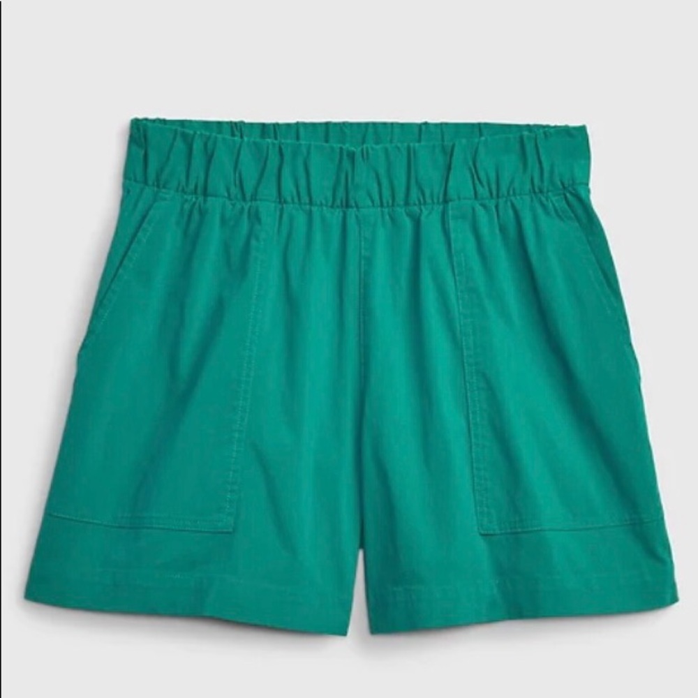 Gap Off-duty Khaki Short NWT